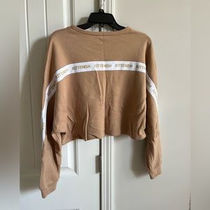 KITTENISH logo tape detail along back!